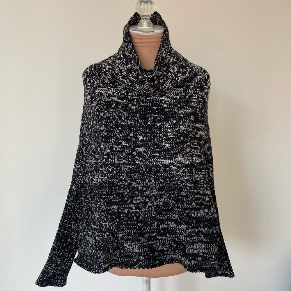 PierAntonioGaspari Virgin Wool Knit Black White Turtleneck Sweater EUC IT38 US6